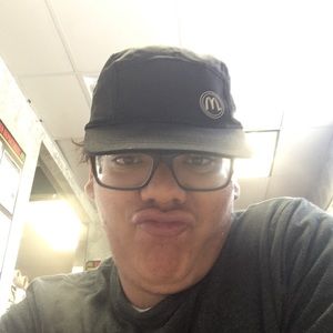 Meet your Posher, Hector